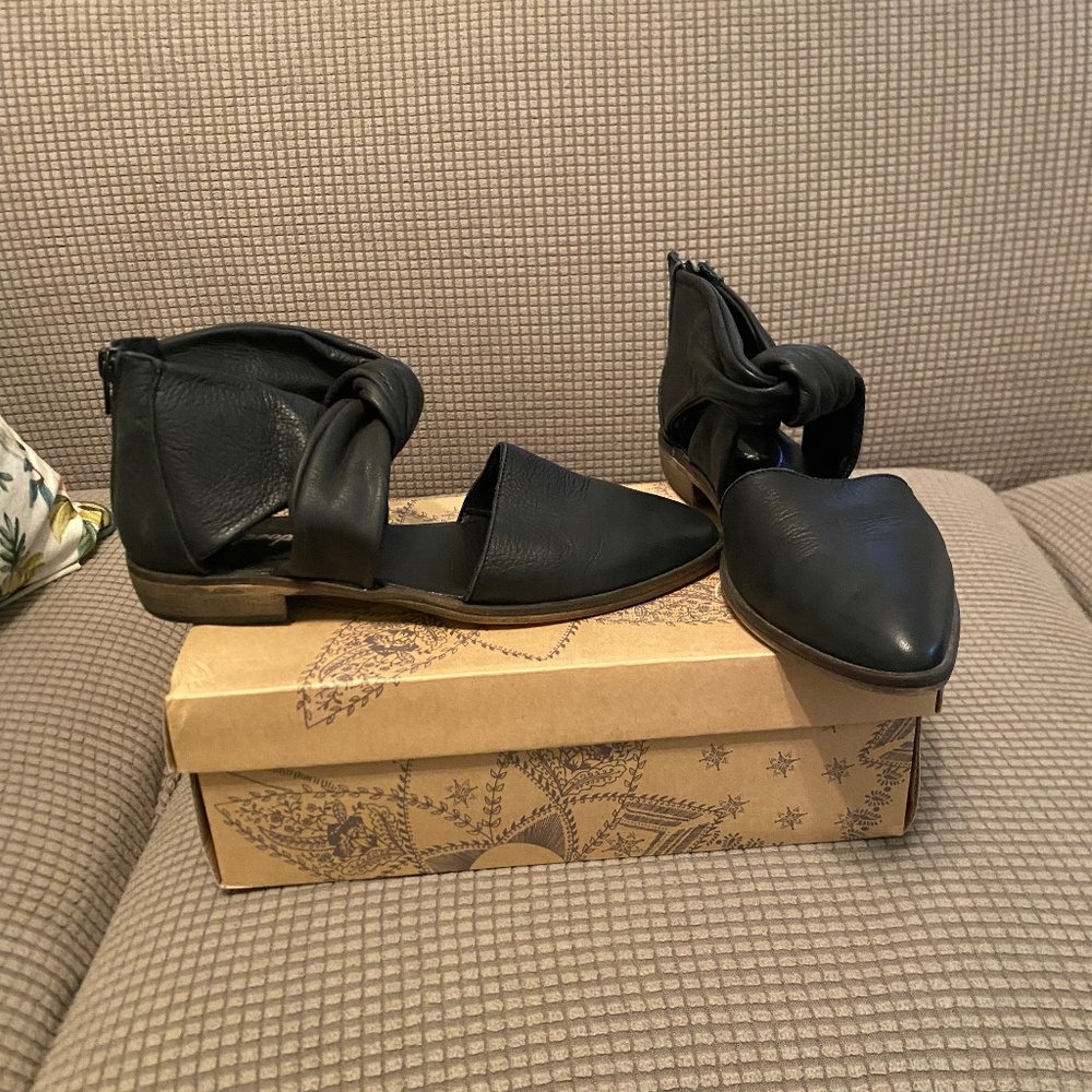 Free People Sierra Nevada Flat